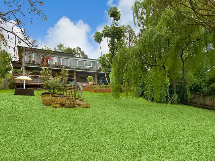 33 Ellalong Road, Turramurra NSW 2074