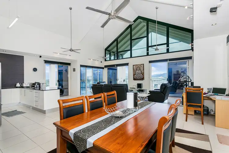 23/79 Spence Street, Cairns City QLD 4870