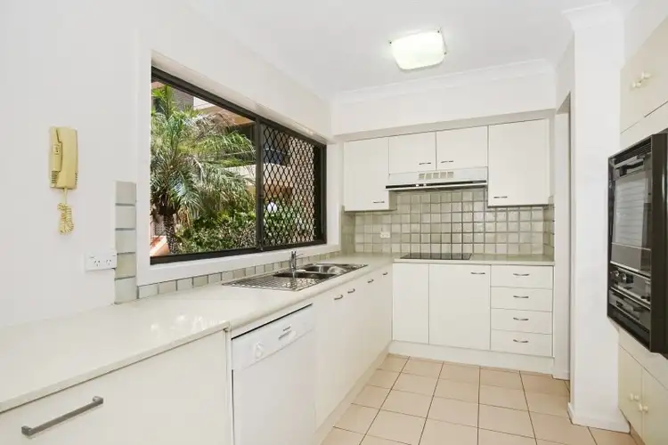 Fourth view of Homely unit listing, 3/133 Old Burleigh Road, Broadbeach QLD 4218
