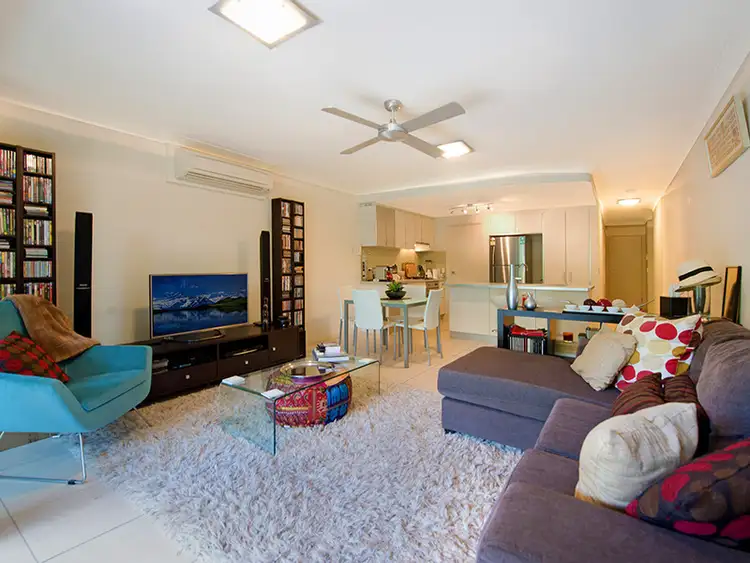 Sixth view of Homely unit listing, 4/3208 Central Place, Carrara QLD 4211