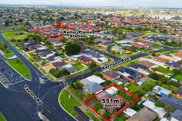 217 Taylors Road, St Albans VIC 3021