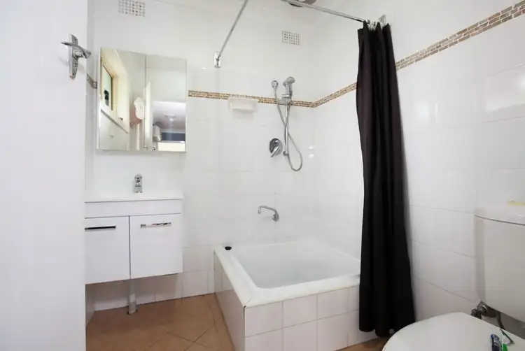 Sixth view of Homely unit listing, 2/1 Midgley Street, Corrimal NSW 2518