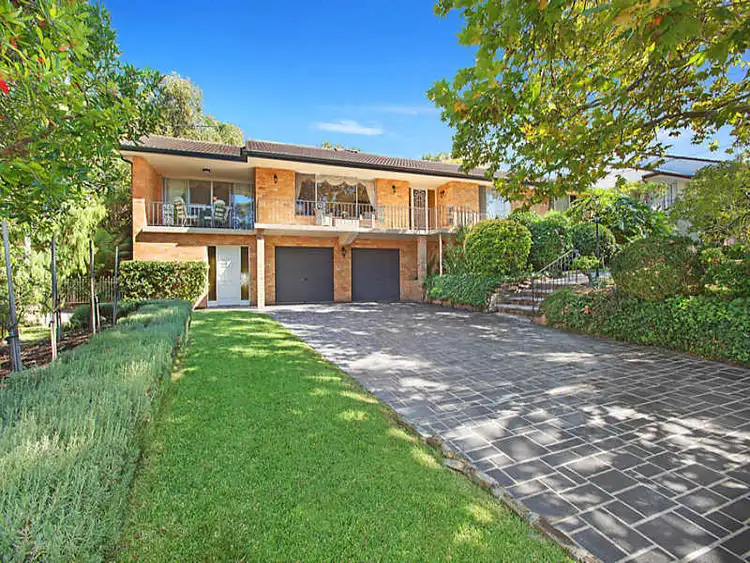 3 Alana Place, St Ives NSW 2075