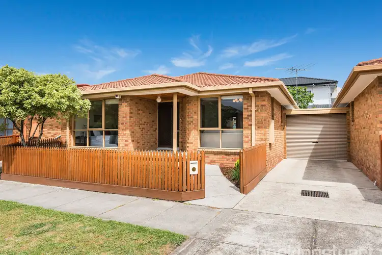 2/31 Cavanagh Street, Cheltenham VIC 3192