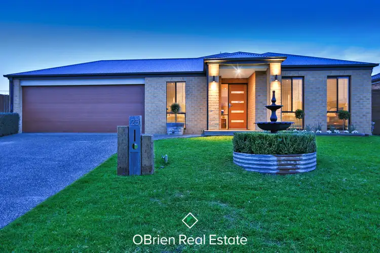 23 Belvedere Drive, Pakenham VIC 3810