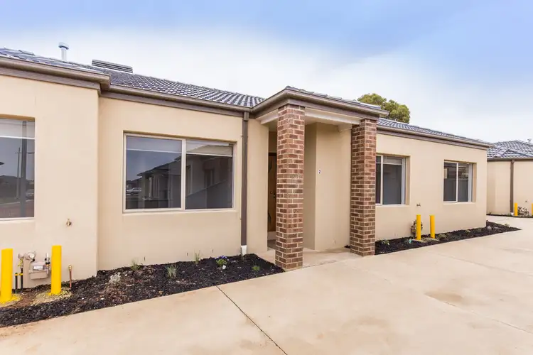 2/7 Adrian Circuit, Tarneit VIC 3029