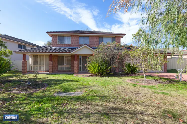 18 Lyndhurst Court, Wattle Grove NSW 2173