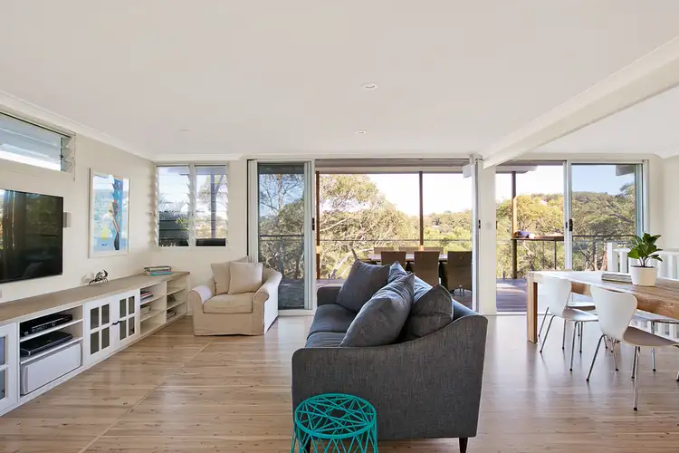 56 Tatiara Crescent, North Narrabeen NSW 2101