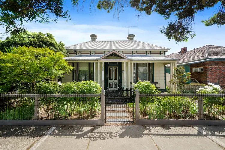 32 Junction Street, Newport VIC 3015