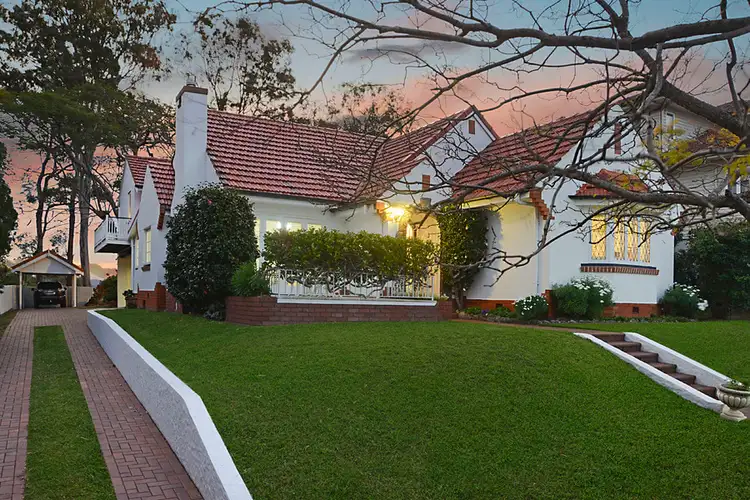 18 Welbeck Street, Alderley QLD 4051