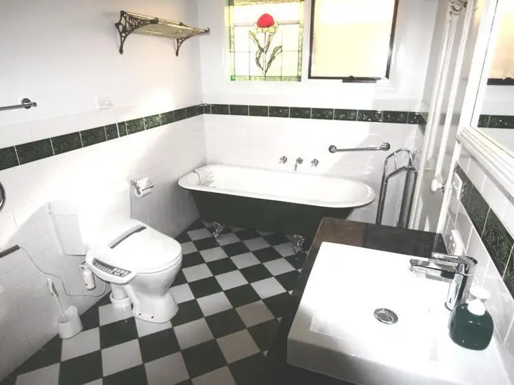 Fifth view of Homely house listing, 82 Warren, Echuca VIC 3564