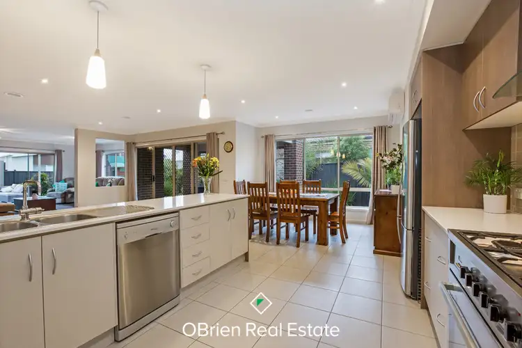 Second view of Homely house listing, 7 Beechtree Way, Cranbourne North VIC 3977