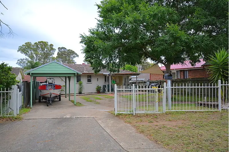 Main view of Homely house listing, 3 Tea Tree Crescent, Macquarie Fields NSW 2564