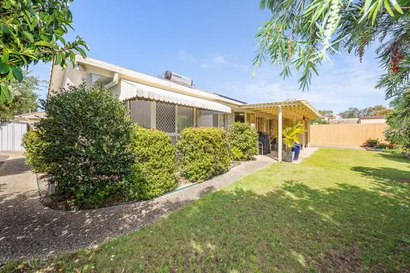 Main view of Homely unit listing, 2/5 Carl Court, Banksia Beach QLD 4507