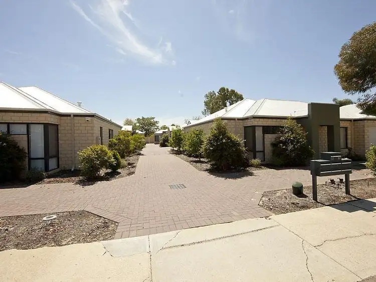 Fifth view of Homely villa listing, 5/62-64 George Way, Cannington WA 6107