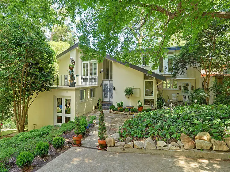 74 Fox Valley Road, Wahroonga NSW 2076