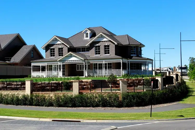 1 Woodgrove Avenue, Harrington Park NSW 2567