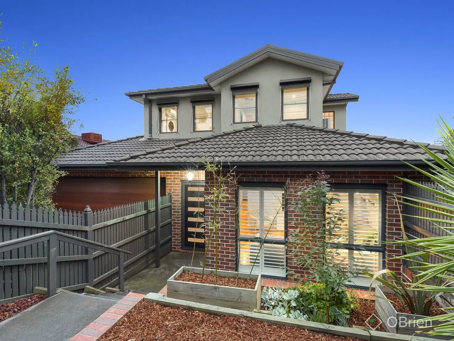 Main view of Homely townhouse listing, 1/257 Como Parade East, Parkdale VIC 3195