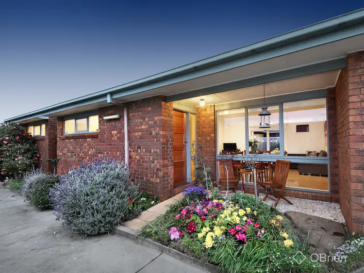 Main view of Homely unit listing, 2/24 Grant Street, Oakleigh VIC 3166