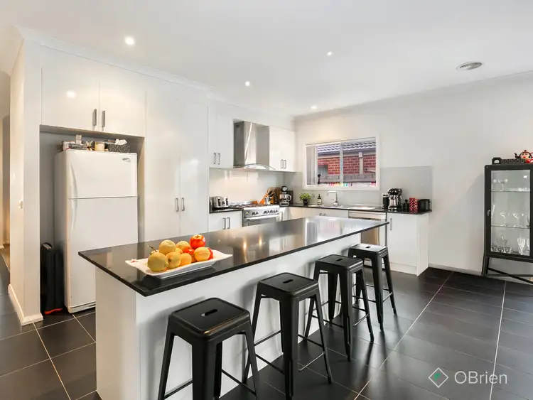 40 Malua Circuit, Sandhurst VIC 3977