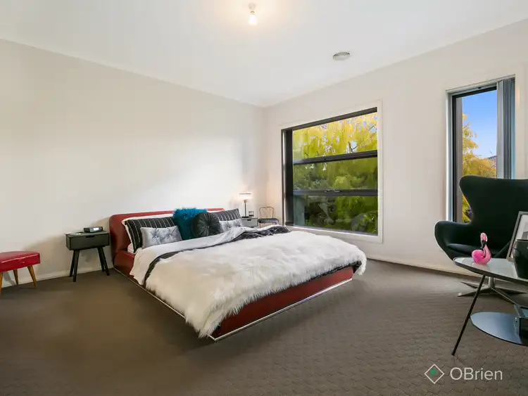 Fifth view of Homely house listing, 40 Malua Circuit, Sandhurst VIC 3977