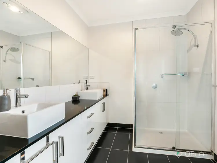 Sixth view of Homely house listing, 40 Malua Circuit, Sandhurst VIC 3977