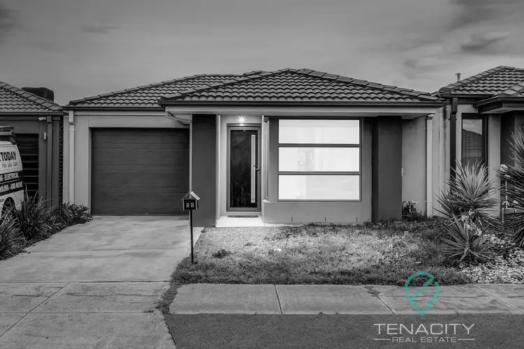 Main view of Homely house listing, 15 Twain Way, Fraser Rise VIC 3336