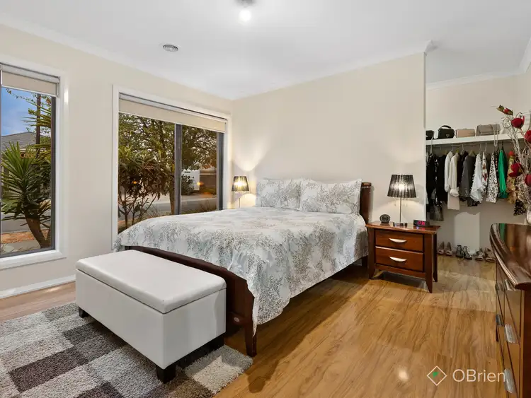 Fifth view of Homely house listing, 10 Delacour Crescent, Pakenham VIC 3810