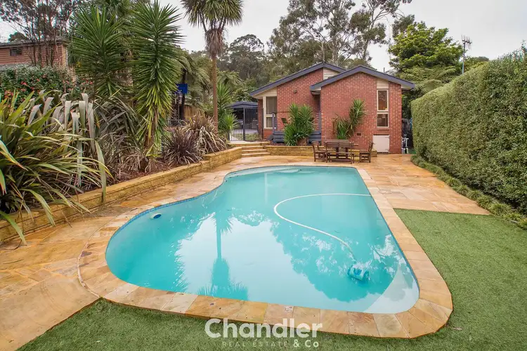 6 Myrtle Grove, Tecoma VIC 3160
