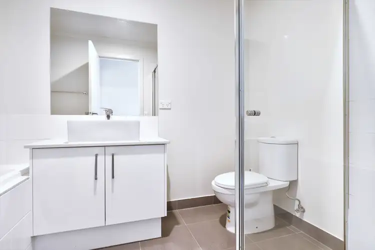 Sixth view of Homely townhouse listing, 21 Alexander Circuit, Craigieburn VIC 3064