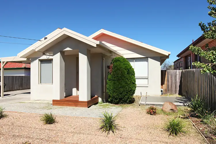 Main view of Homely unit listing, 1/39 Alma Street, Craigieburn VIC 3064