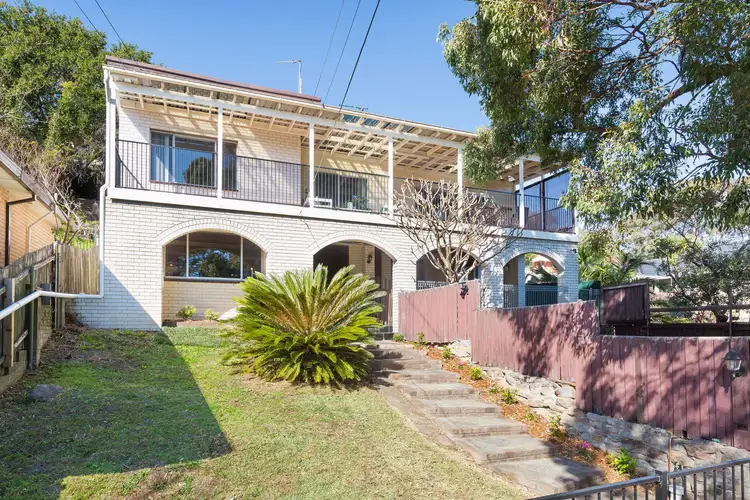 138 Sladden Road, Yarrawarrah NSW 2233