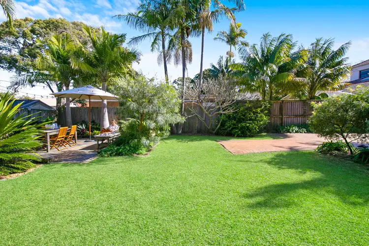 Second view of Homely semi-detached listing, 2/16 Wyuna Avenue, Freshwater NSW 2096