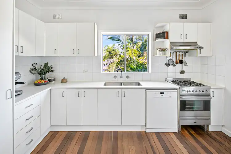 Third view of Homely semi-detached listing, 2/16 Wyuna Avenue, Freshwater NSW 2096