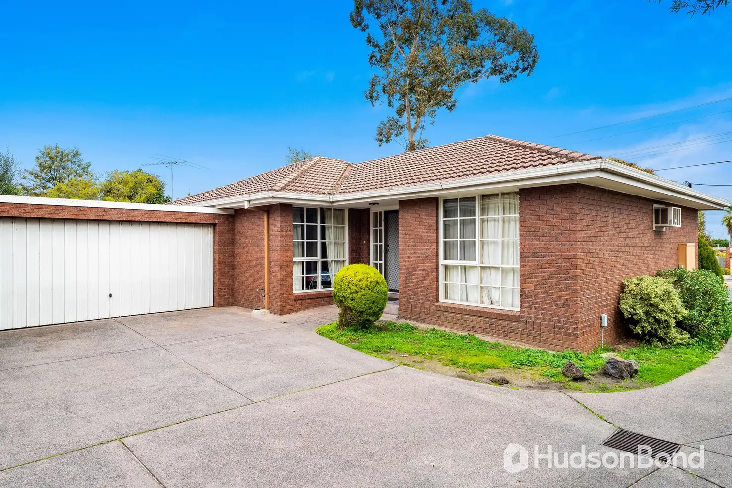 Main view of Homely unit listing, 1/5 Mitcham Road, Donvale VIC 3111