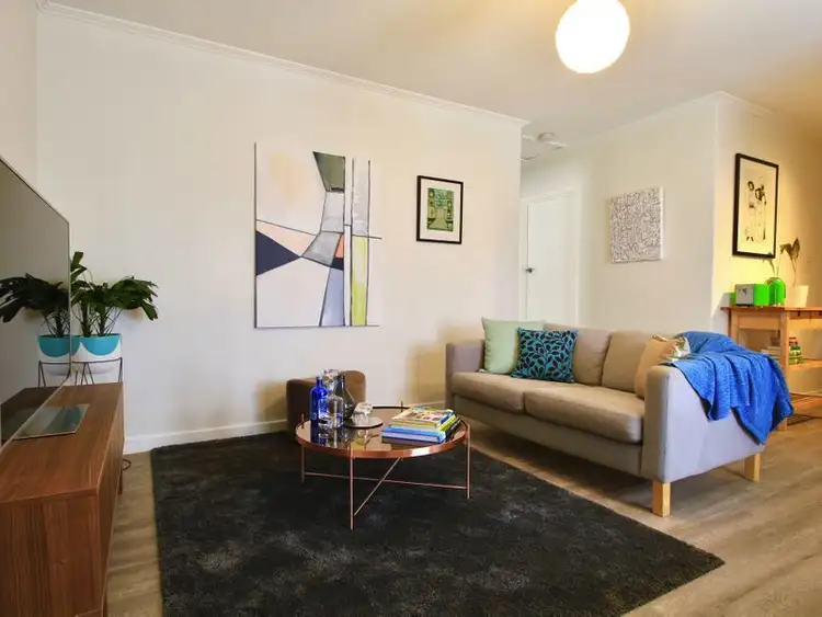 1/27 Russell Terrace