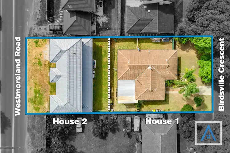 32 Birdsville Crescent