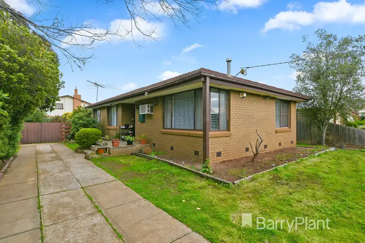 43 Mitchell Road, Melton South VIC 3338