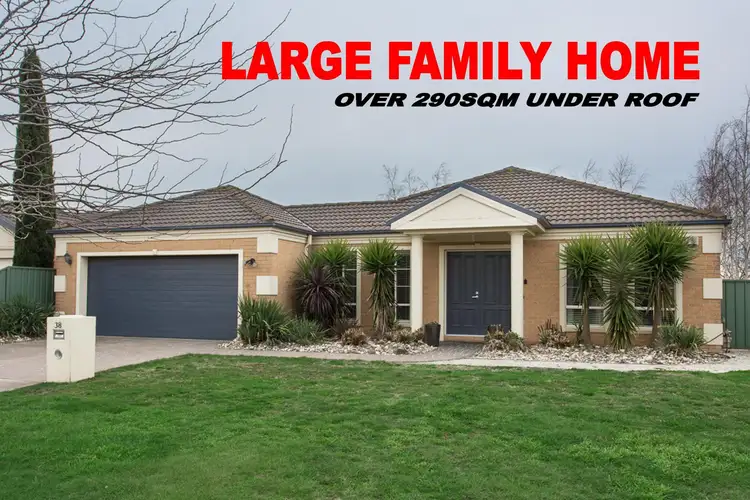 38 Faversham Avenue, Lake Gardens VIC 3355