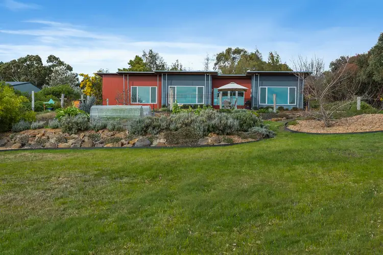 32 Parkview Street, Gisborne VIC 3437