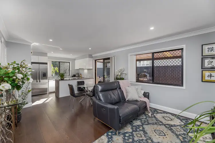 6/11 Barton Road, Hawthorne QLD 4171