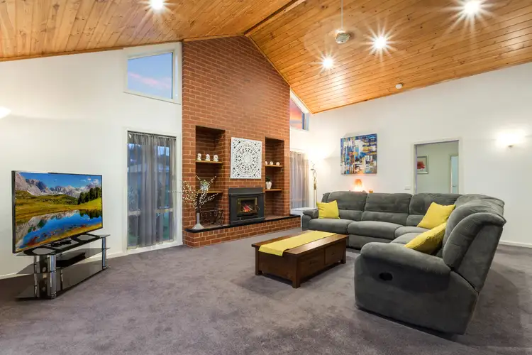 Sixth view of Homely house listing, 8 Homebush Drive, Junortoun VIC 3551