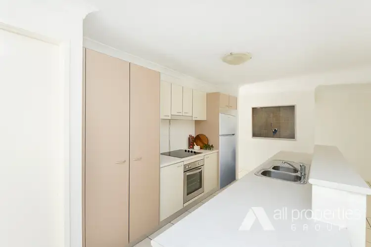Third view of Homely house listing, 10 Tahlee Court, Regents Park QLD 4118