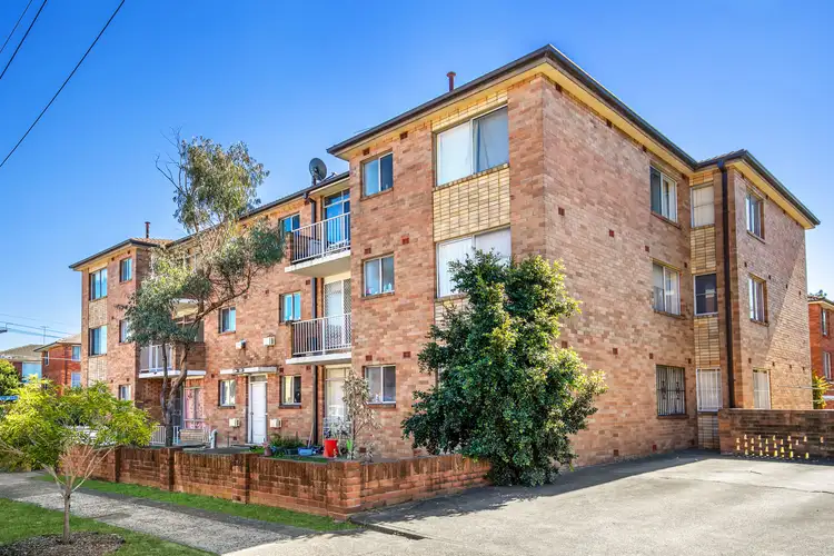 Third view of Homely apartment listing, 5/25 Mascot Drive, Eastlakes NSW 2018