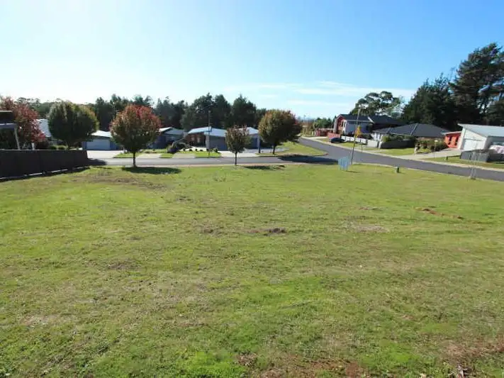 42 Leary Avenue, Stony Rise TAS 7310