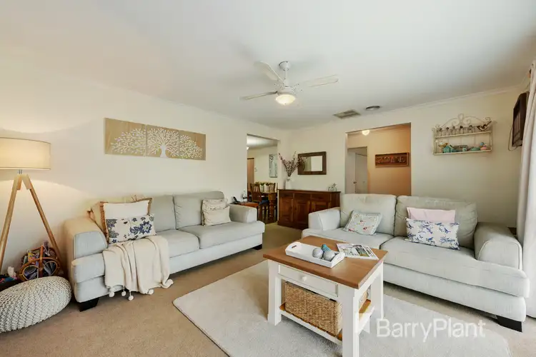 38 Morris Street, Melton South VIC 3338