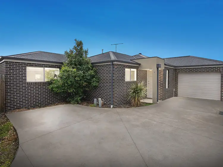 2/5-7 Lindel Street, Newcomb VIC 3219