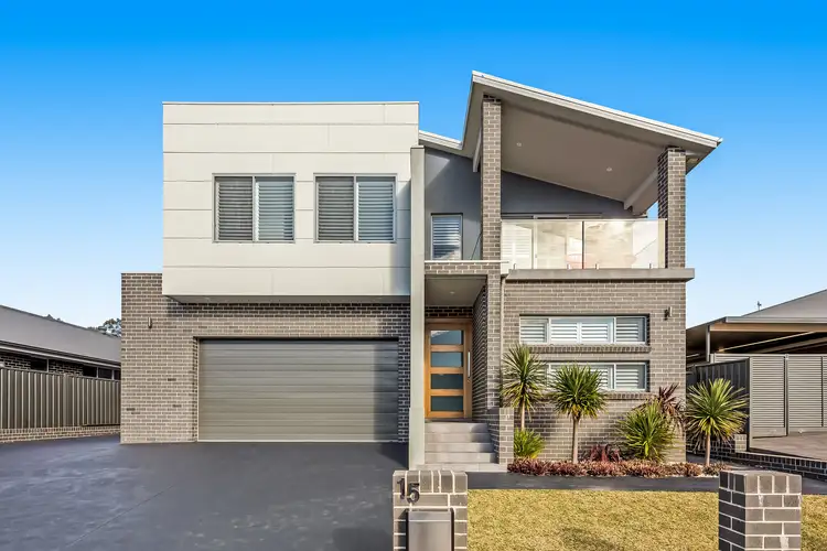 15 Mallon Avenue, Horsley NSW 2530