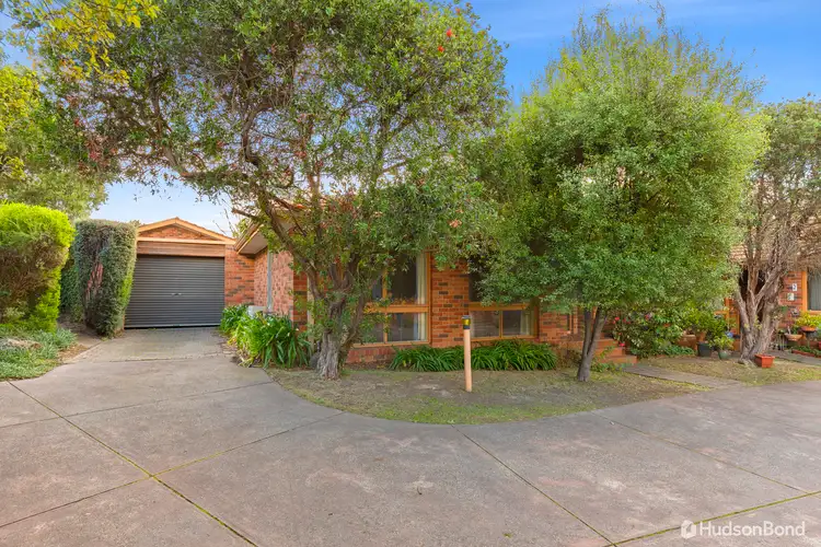 4/32 Ballamore Crescent, Doncaster VIC 3108