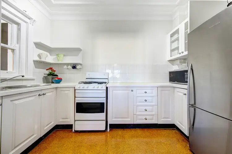 Fifth view of Homely apartment listing, 6/46b Moruben Road, Mosman NSW 2088